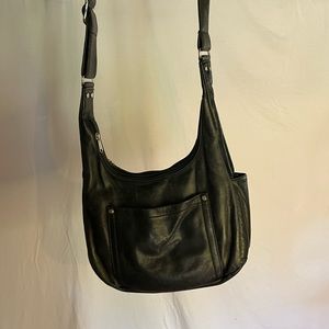 Leather bag/purse with gun holster pocket